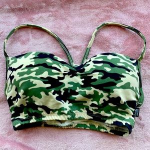 Body Language sports Bra. Size L. New